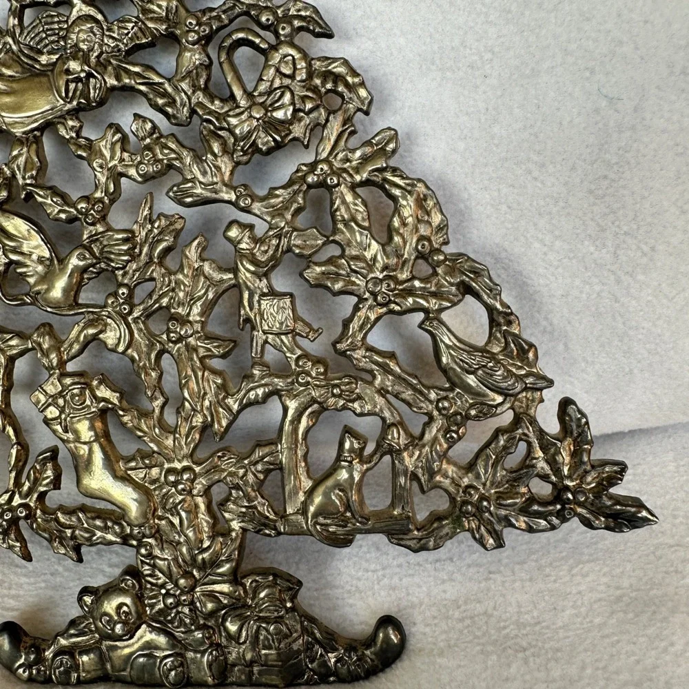Vintage‎ Silver Metal Filigree Christmas Tree Wall Hanging Tabletop Decor Ornate